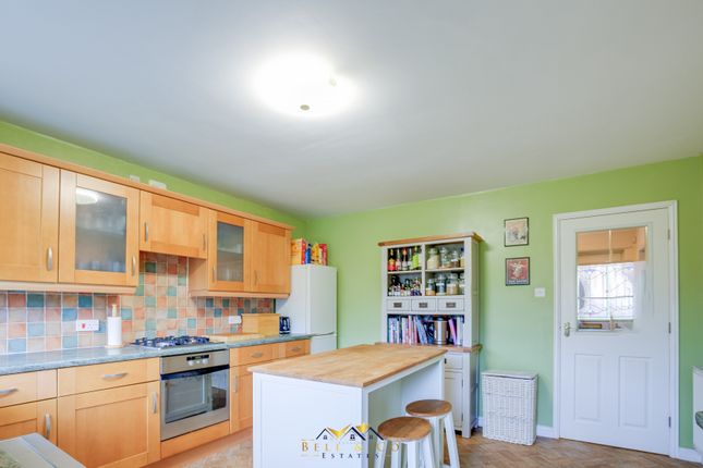 26, Mackinnon Avenue, Sheffield photo 4