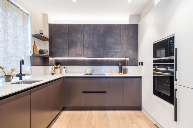 Flat for sale in The Clay Yard, West Hampstead, London
