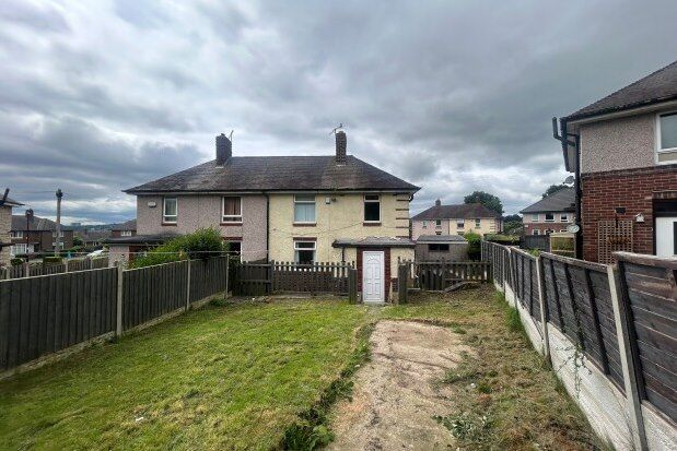 Thumbnail Semi-detached house to rent in Doe Royd Crescent, Sheffield