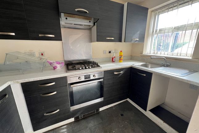10, Cascade Way, Dudley photo 3