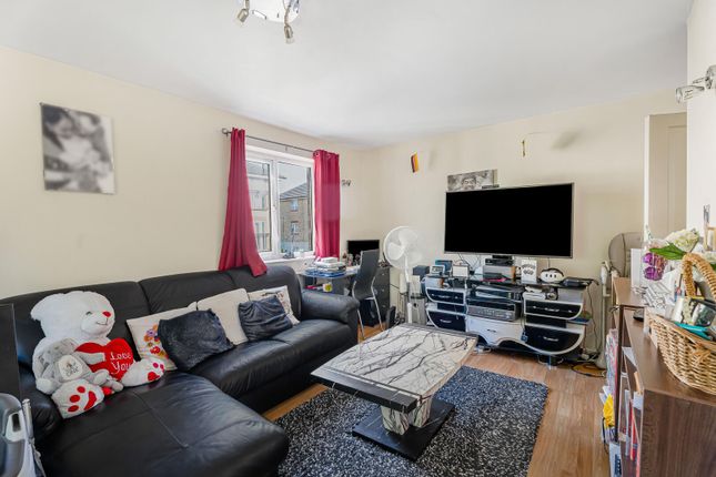 Flat 7 Perspective House, 80, Tysoe Avenue, Enfield photo 4