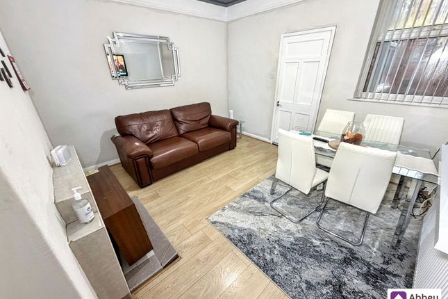 27 Devana Road, Leicester photo 4