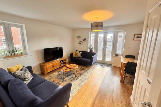 71, Iscoed, Llanelli photo 4