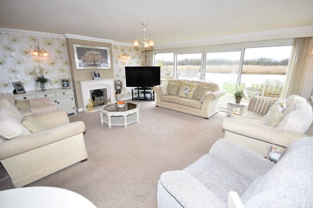 Detached bungalow for sale in Crabbetts Marsh, Horning