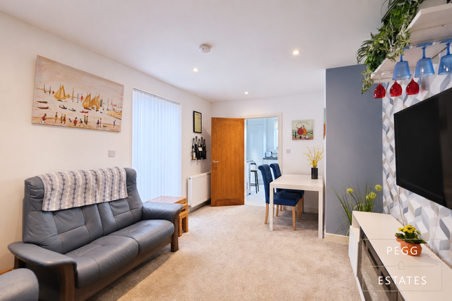255B Torquay Road, Paignton photo 4