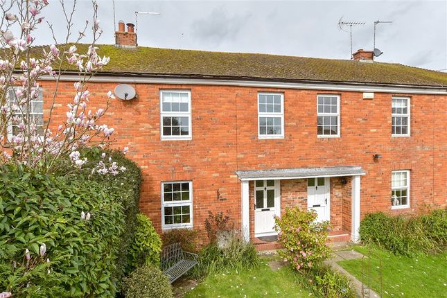 Roethorne Gardens, Tenterden photo 2