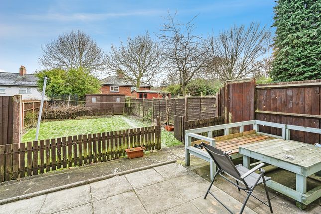 72, Bunns Lane, Dudley photo 2