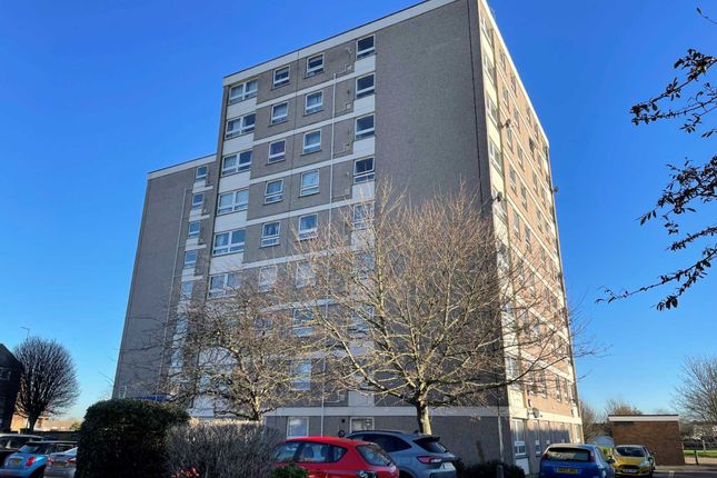 Thumbnail Flat to rent in Sun Court, Erith
