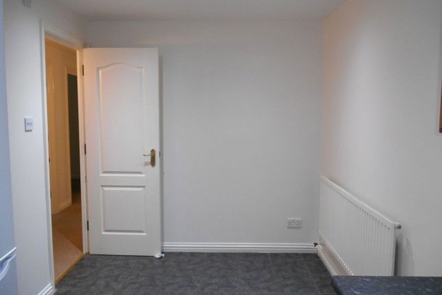 14, Mill Stream Lodge, Rickmansworth photo 3
