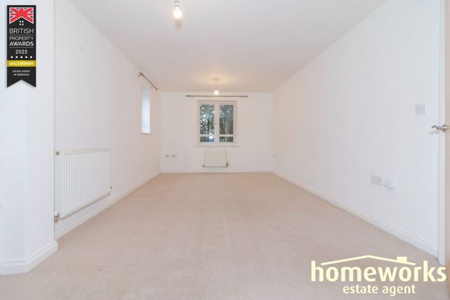 12, Cedar Court, Dereham photo 4