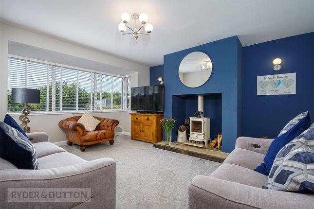43, Linfit Lane, Huddersfield photo 4