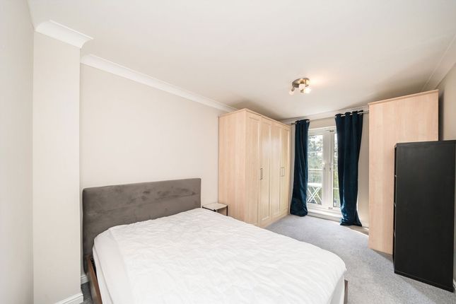 Flat 7, Cavendish Court, 9, Birkenhead Avenue, Kingston Upon Thames photo 4