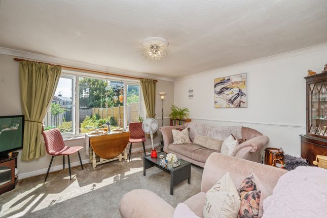 56, Littlewood Lane, Walsall photo 3