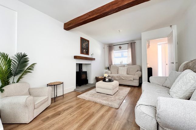 40 Gwawr Street, Aberdare photo 2