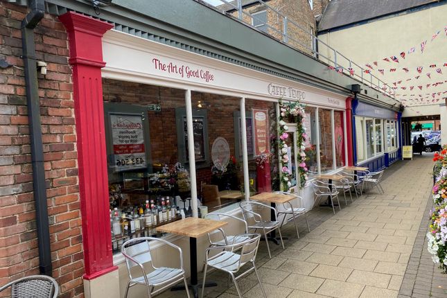 Retail premises to let in 2 The Arcade, Market Place East, Ripon