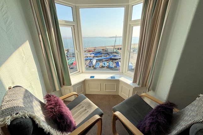 MIN Y MOR 3, GLANDYFI TERRACE, Aberdyfi photo 4