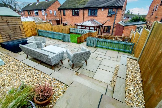25, Wavertree Avenue, Stoke-on-Trent photo 2