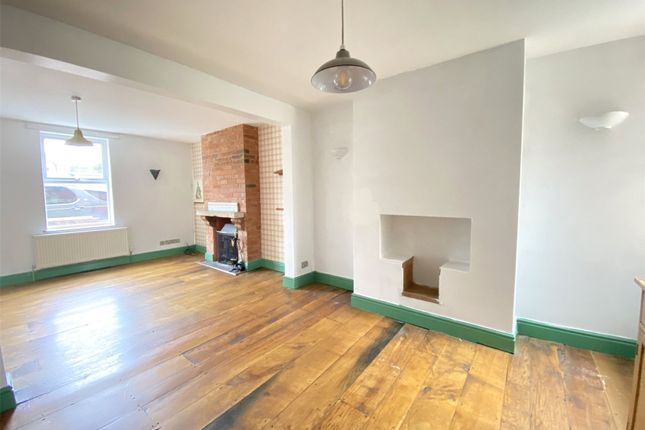 2 Hillsborough,, Parsonage Way, Woodbury photo 3