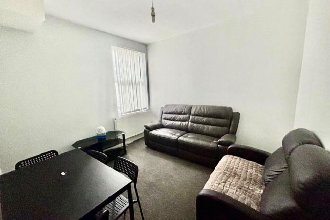 17, Athol Street, Middlesbrough photo 4