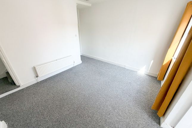 26, Dalmatia Road, Southend-on-Sea photo 5