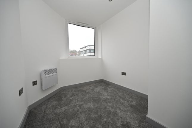 G05, Yeadon House, Green Lane, Leeds photo 4
