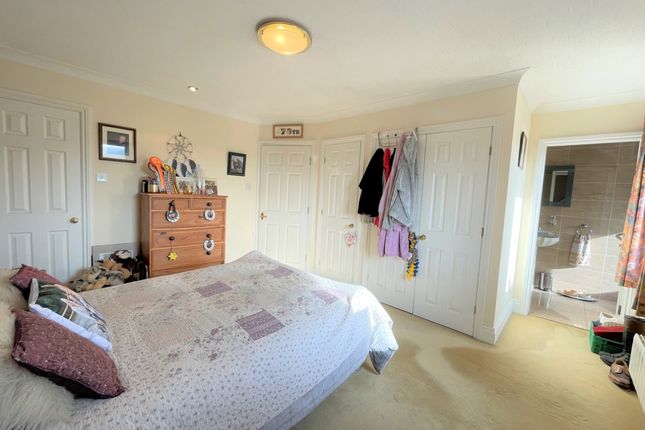 Flat for sale in Penthouse, Admirals Court, Mooragh Promenade, Ramsey, Isle Of Man