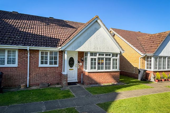 2-bed house on 3, Lyon Close, East Clacton, £180,000
