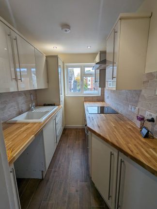 23, Deegan Close, Coventry photo 2