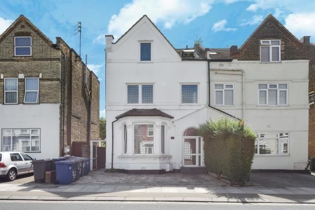 Thumbnail Studio to rent in Station Road, Finchley