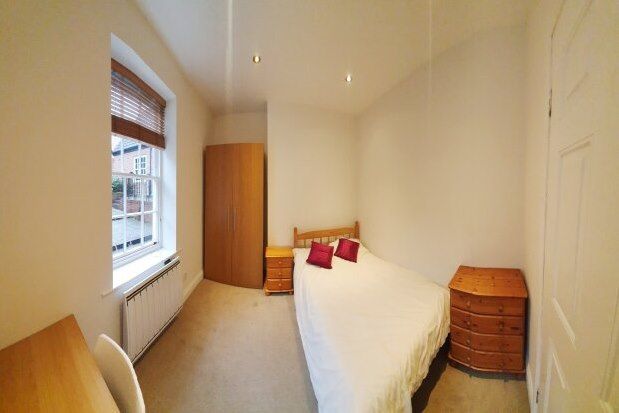 Mews house to rent in Tanners Court, Newcastle Upon Tyne