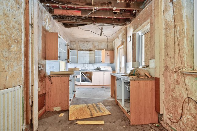 2 Lime Grove, 2 Lime Grove, Heywood photo 4