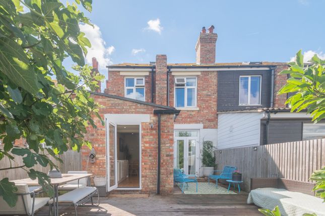 19, Stoddart Road, Kent photo 4