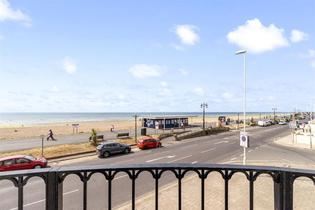 Flat 9, Nautilus, Marine Parade, Worthing photo 4