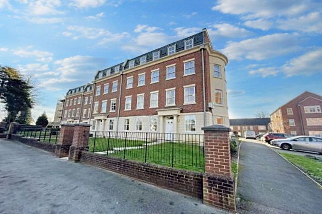 Flat for sale in The Courtyard, London Road, Gloucester