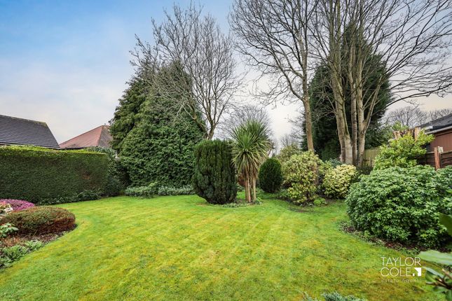 Detached bungalow for sale in Maddocks Hill, Sutton Coldfield
