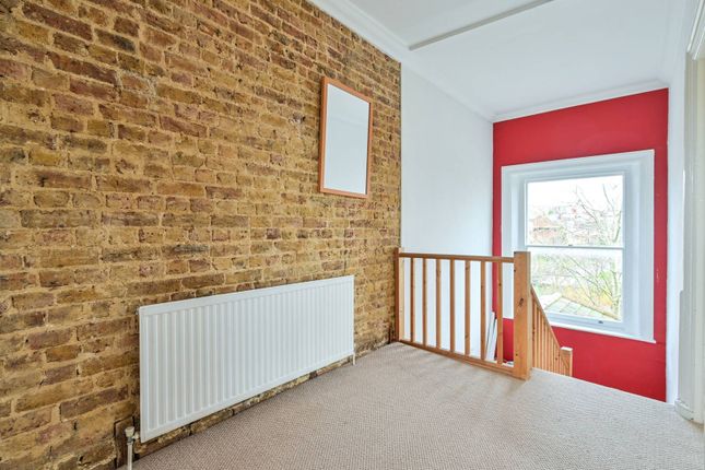 Flat to rent in Manor Mount, Forest Hill, London