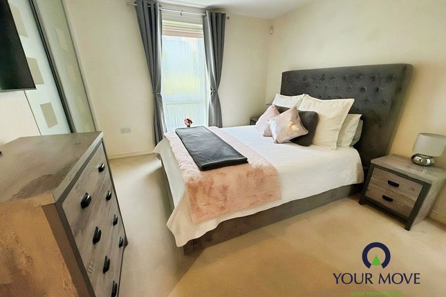 Flat 1, 4, Priory Courtyard, Kent photo 3
