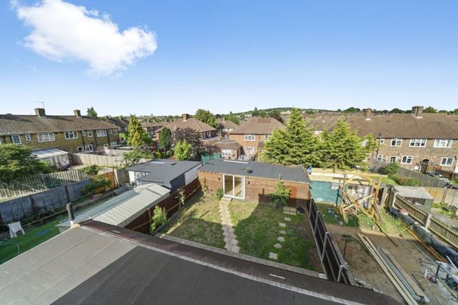 Room 6, Scarsbrook Road, London photo 3