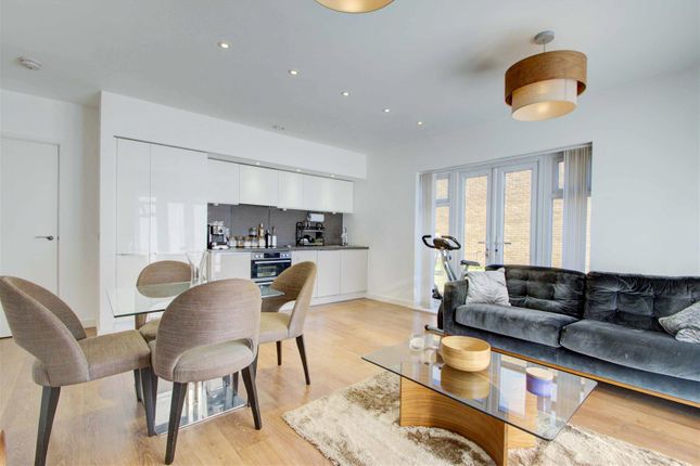2-bed flat on 6 Clovelly Court, 8 Wintergreen Boulevard, West Drayton, £350,000