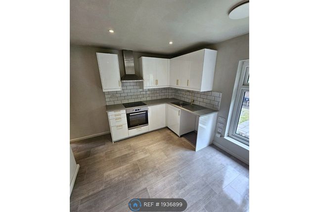 Weaverham Way, Handforth, Wilmslow photo 3