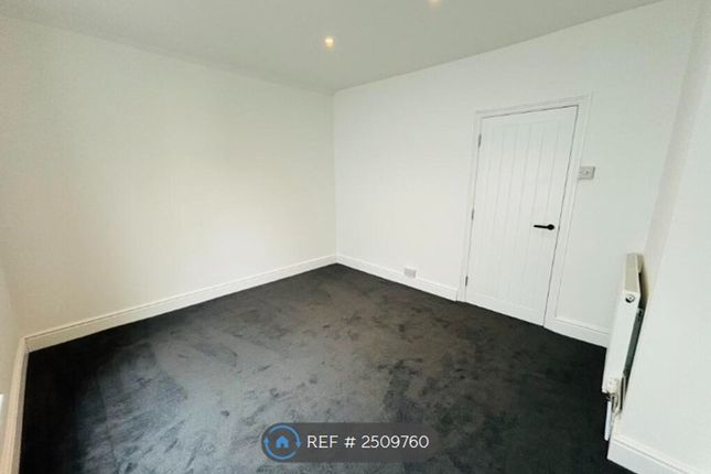 A Morel St, Barry photo 5