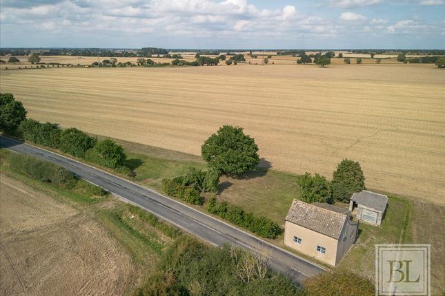 2-bed house on Jasmine Cottage, Bentley Road, Manningtree, £300,000