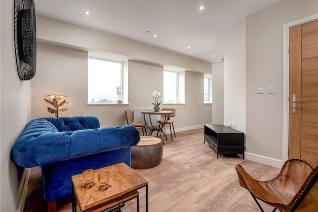 Apt 31, The Robo 19-23 Burleys Way, Leicester photo 4