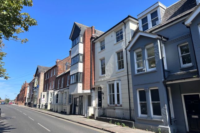 Flat for sale in 28 Station Road West, Canterbury, Kent