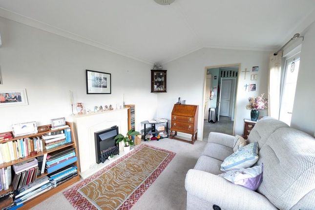 64 Rickwood Park, Horsham Road, Dorking photo 3