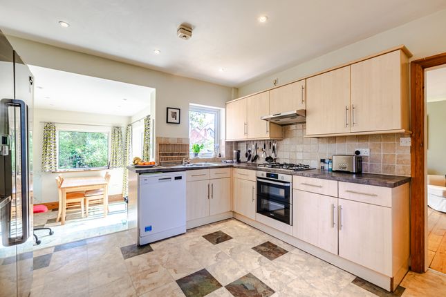 Kitchen1
