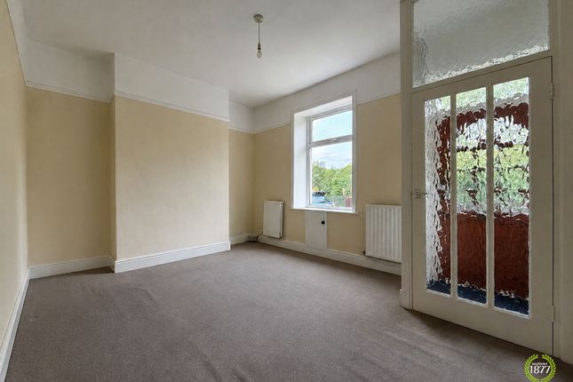 22 West View, Accrington photo 3