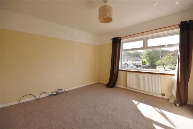 27, Greenside, Chorley photo 5
