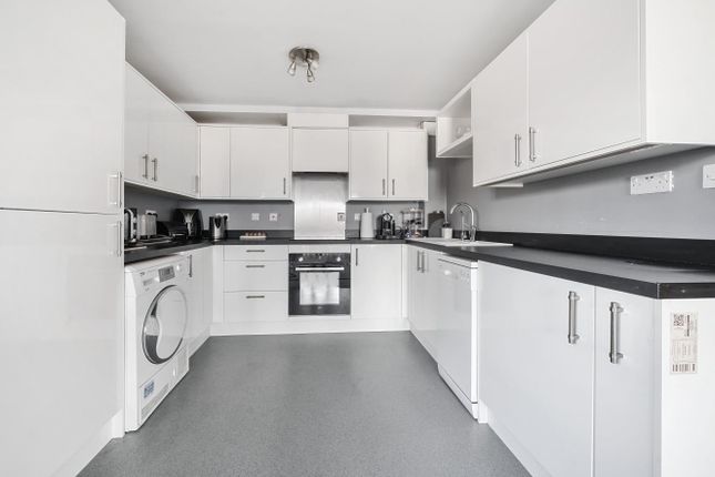 Flat for sale in Lower Charles Street, Camberley
