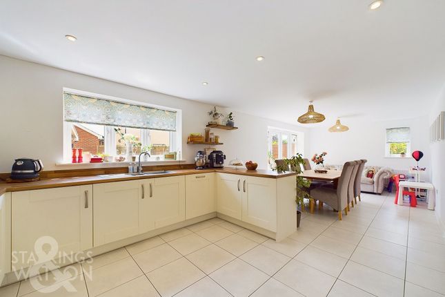31 Osprey Crescent, Wymondham photo 3